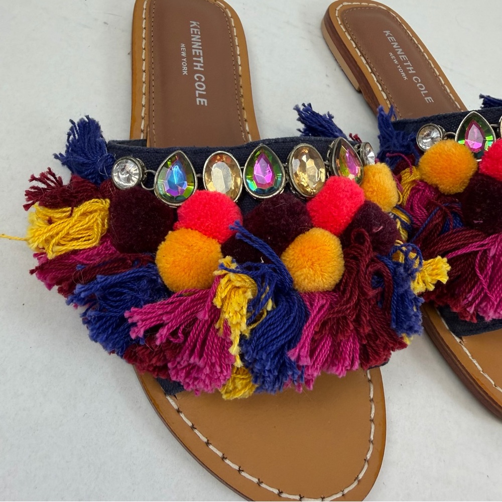 Kenneth Cole‎ New York Women’s Pom Pom Fringe Slide Sandals Multicolor Size 8 - Picture 2 of 7